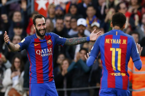Si&ecirc;u dự bị Aleix Vidal ra s&acirc;n l&agrave; ghi b&agrave;n