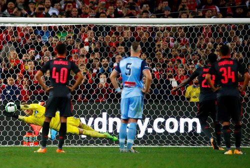 Tân binh Lacazette nổ súng, Arsenal đại thắng ở Sydney - Ảnh 4.