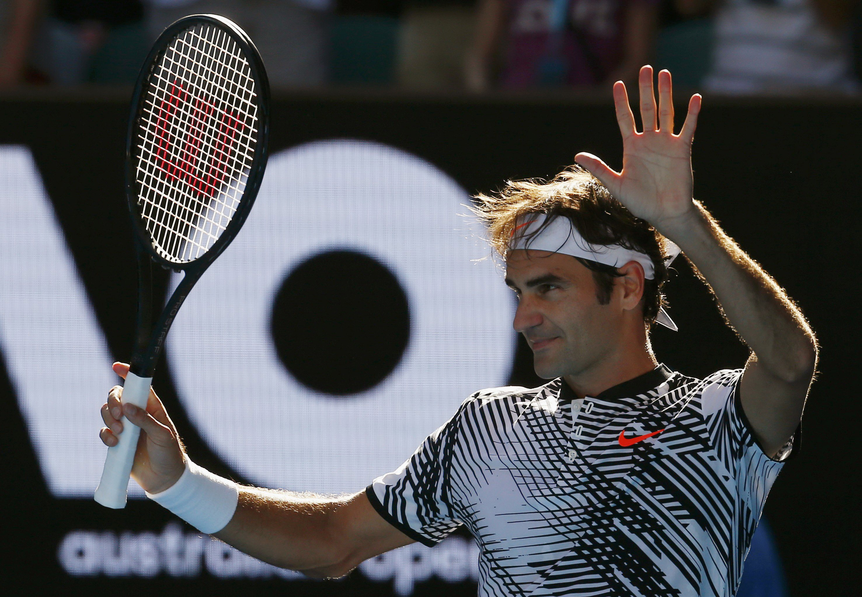 Đại chiến Federer - Nishikori ở Melbourne Park