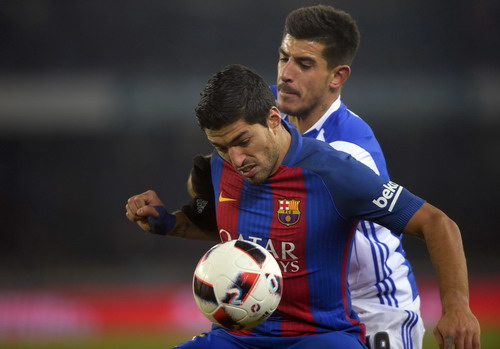 Barcelona đối mặt với v&ocirc; số th&aacute;ch thức từ Sociedad