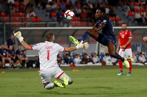 Anh, Đức nhọc nhằn sân khách, vé World Cup vẫn phải chờ - Ảnh 3.