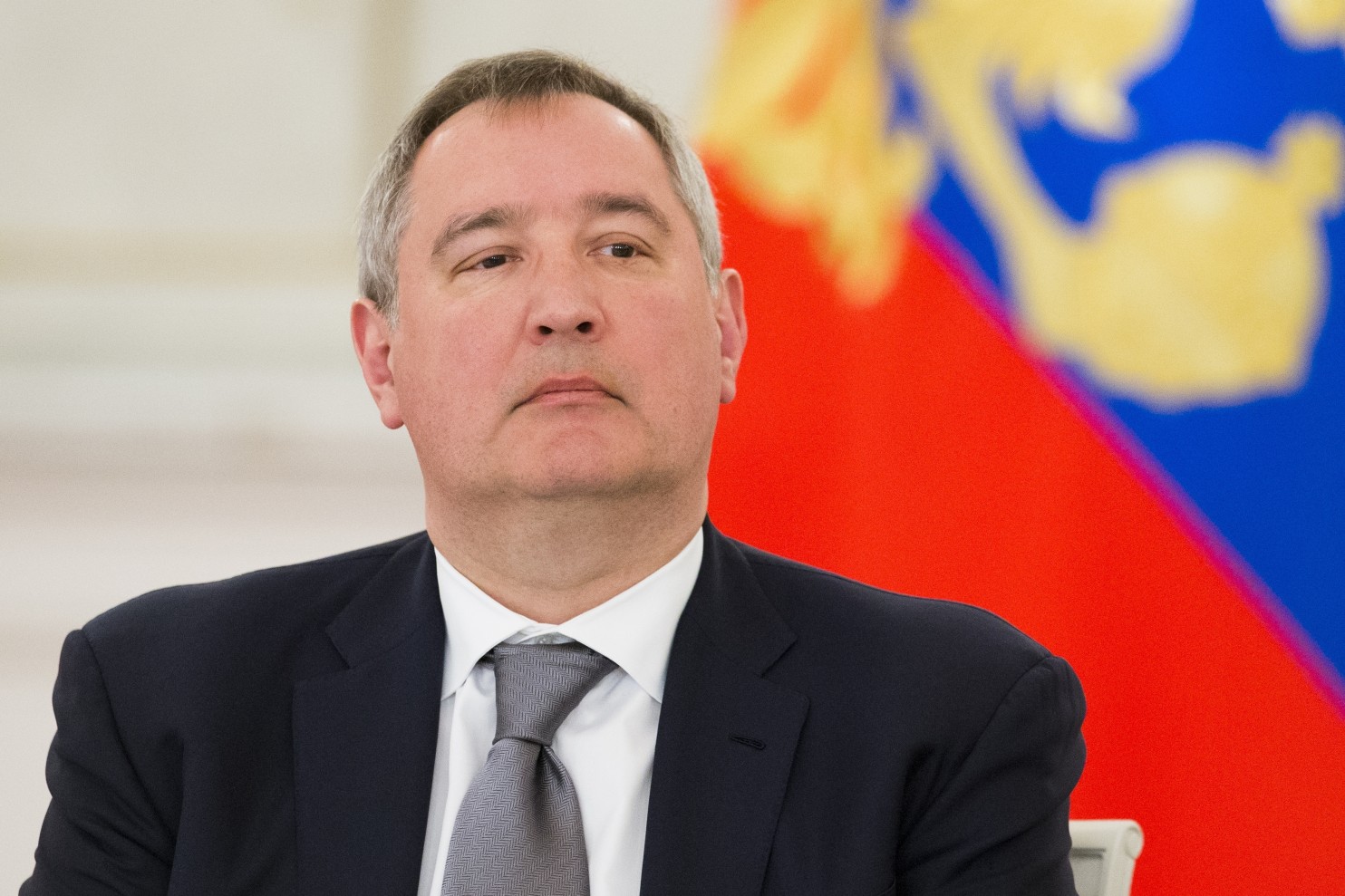 Romania chặn máy bay chở phó thủ tướng Nga