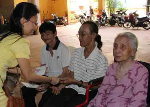 Ba nghệ sĩ sân khấu đang cần sự giúp đỡ - Ảnh 4.