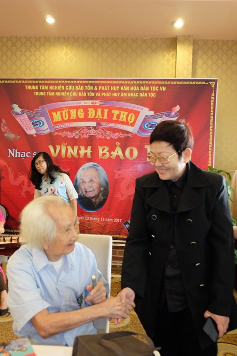 Nghệ sĩ mừng đại thọ giáo sư Vĩnh Bảo 100 tuổi - Ảnh 5.