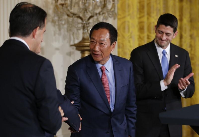 C&ocirc;ng ty Đ&agrave;i Loan đầu tư khủng v&agrave;o Mỹ, &ocirc;ng Donald Trump vui mừng - Ảnh 1.