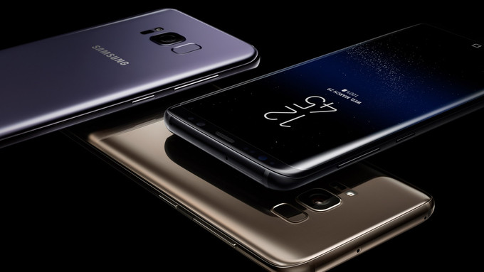 Samsung ra mắt Galaxy S8, S8+, "kình địch" của iPhone