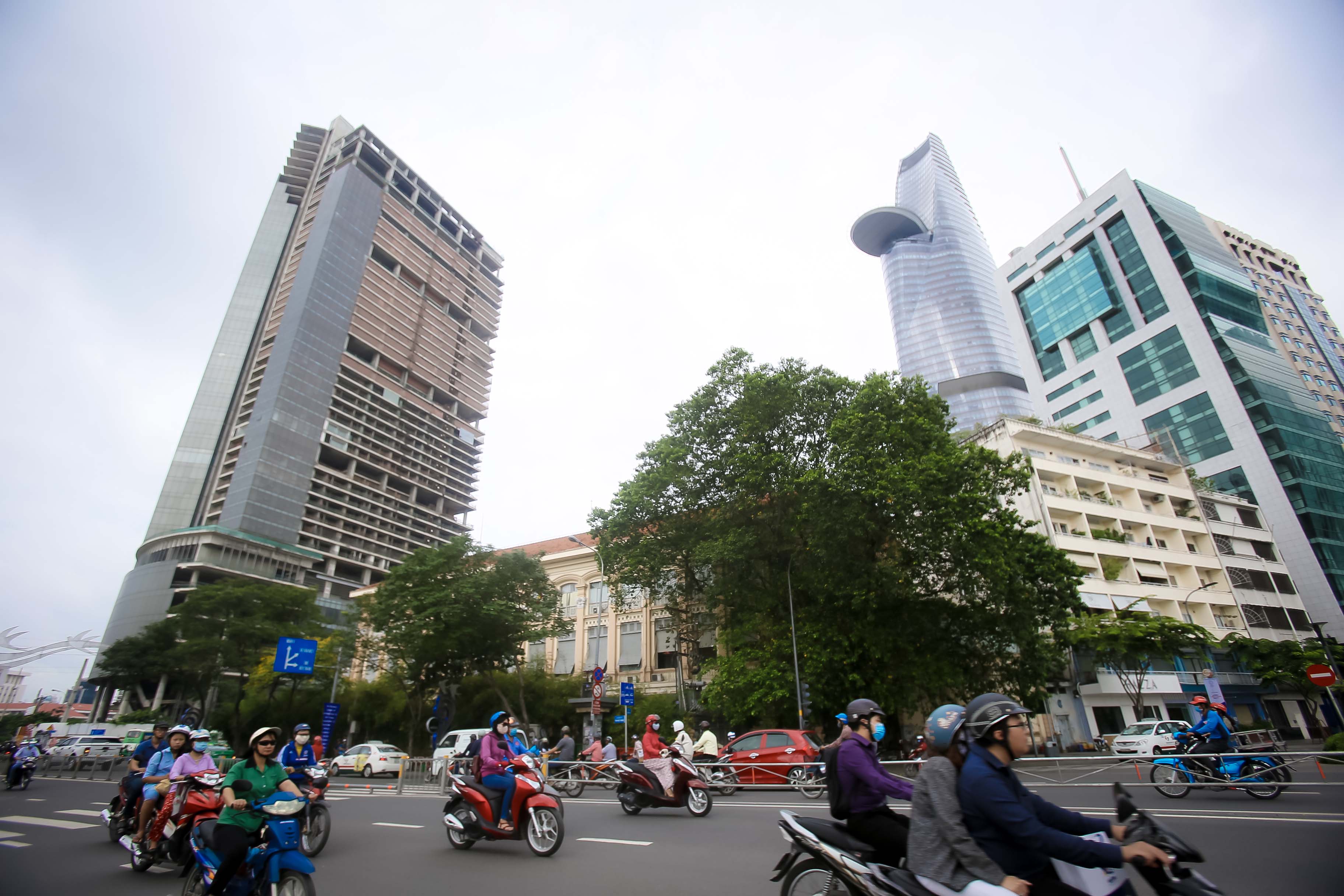 Cận cảnh hàng loạt dự án của các đại gia bị ngân hàng ráo riết siết nợ - Ảnh 16.
