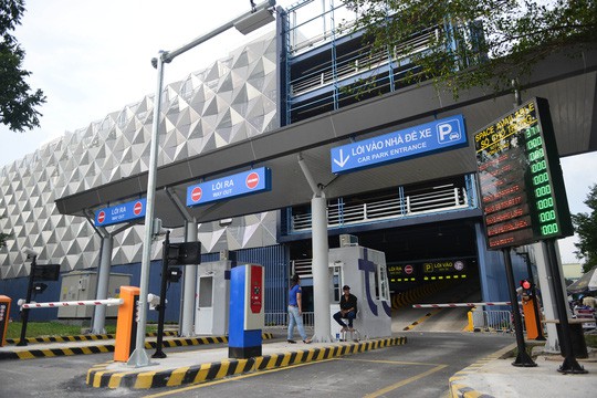 TP HCM bác đề xuất xây bãi đậu xe cao tầng ở trung tâm
