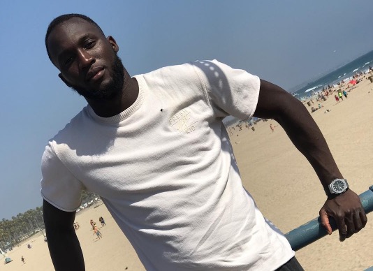 Chưa ra mắt M.U, tân binh Lukaku đã bị bắt ở Mỹ