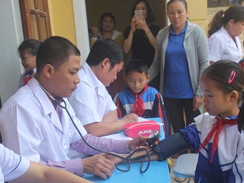 Cảnh báo biến chứng do viêm cầu thận cấp ở trẻ