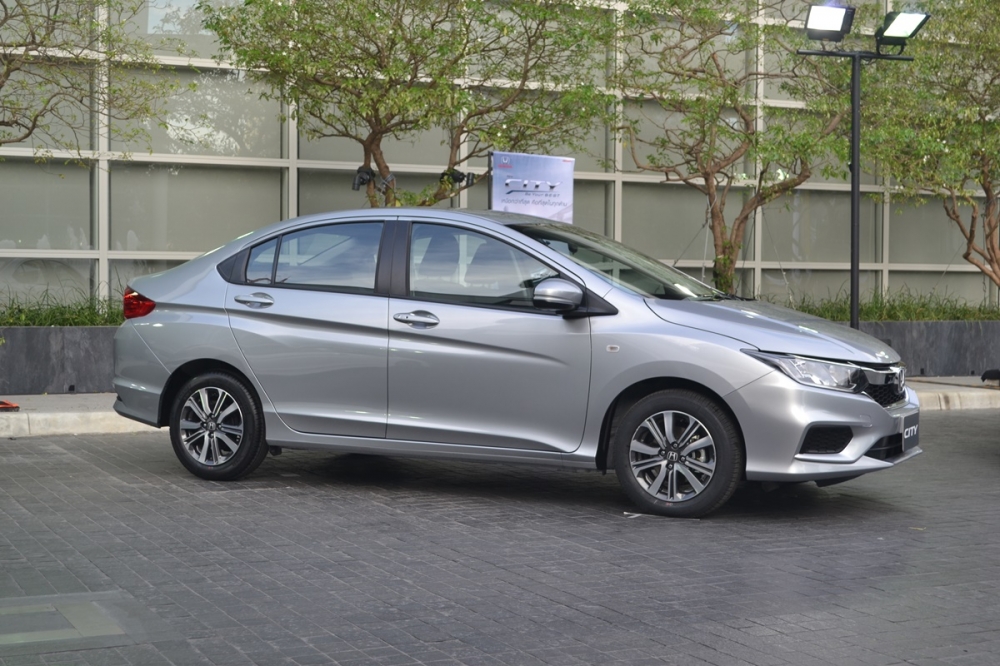 So sánh Honda City và Toyota Vios - Ảnh 4.