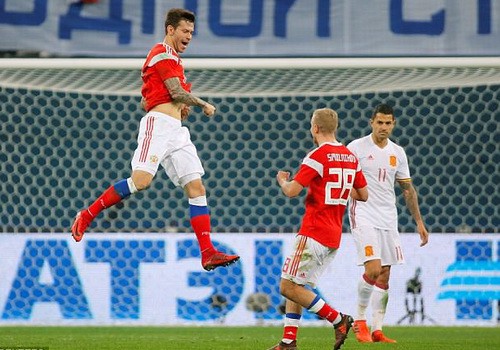 Argentina thua thảm Nigeria, Tây Ban Nha hòa chật vật chủ nhà World Cup - Ảnh 7.