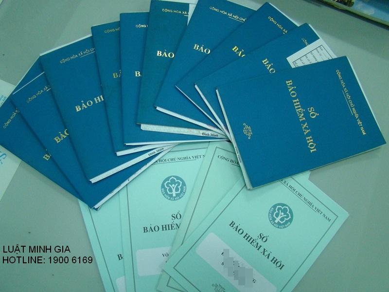 Có thể ủy quyền để người sử dụng lao động giữ sổ BHXH