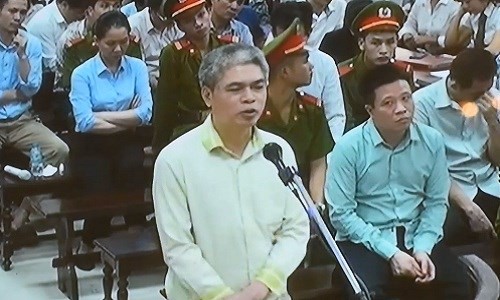 Đổi chác sau món quà