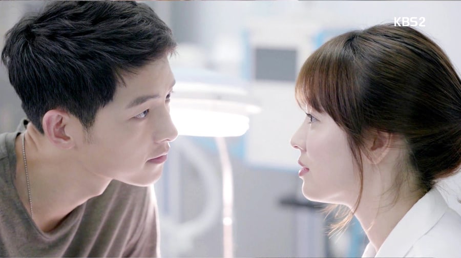 Sắp cưới Song Hye Kyo, Song Joong Ki bị “soi” kỹ