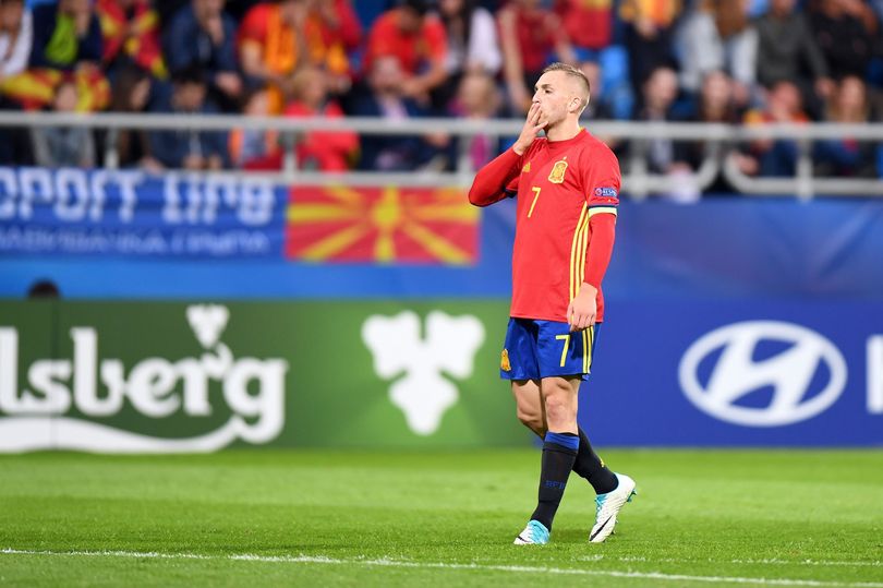 Barcelona mua lỗ Deulofeu từ Everton