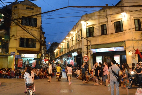 Nhà phố cổ Hà Nội cả tỉ đồng mỗi m2 vẫn không có để mua