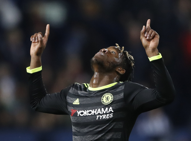 Chùm ảnh: Chelsea bay cao cùng chức vô địch - Ảnh 2.