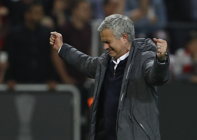 Mourinho: Tôi chẳng là gì ở M.U - Ảnh 2.