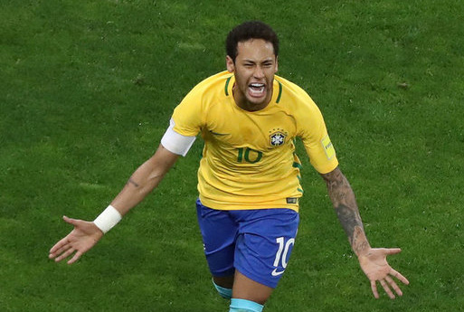 Neymar đá hỏng 11 m, Brazil vẫn đè bẹp Paraguay
