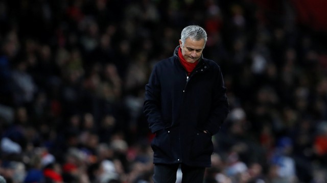 X&agrave;i 300 triệu bảng/2 m&ugrave;a, Mourinho vẫn ch&ecirc; &iacute;t - Ảnh 1.