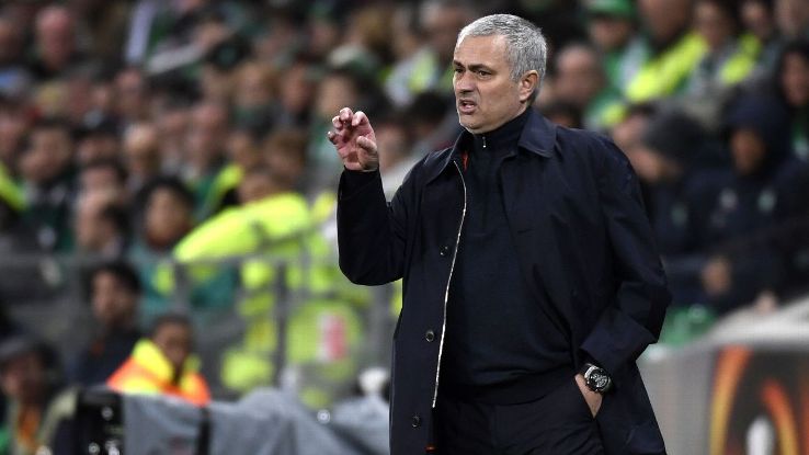 Mourinho lại nổi giận với FA về lịch thi đấu