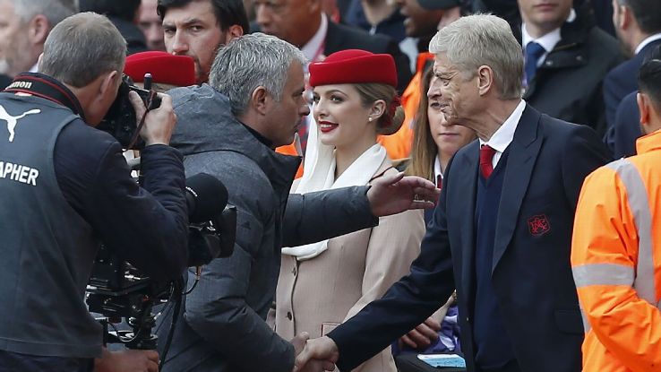 Wenger nói gì khi lần đầu đánh bại Mourinho?