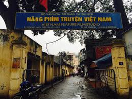 Chủ tịch QH n&oacute;i về &ocirc;ng chủ h&atilde;ng phim gọi nghệ sĩ l&agrave; Ch&iacute; Ph&egrave;o - Ảnh 2.
