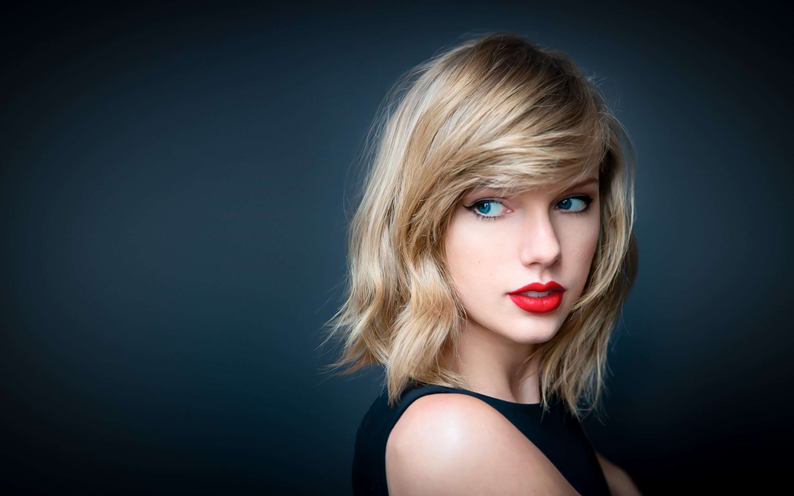 Taylor Swift đ&aacute;nh bại kỷ lục của Adele  - Ảnh 1.