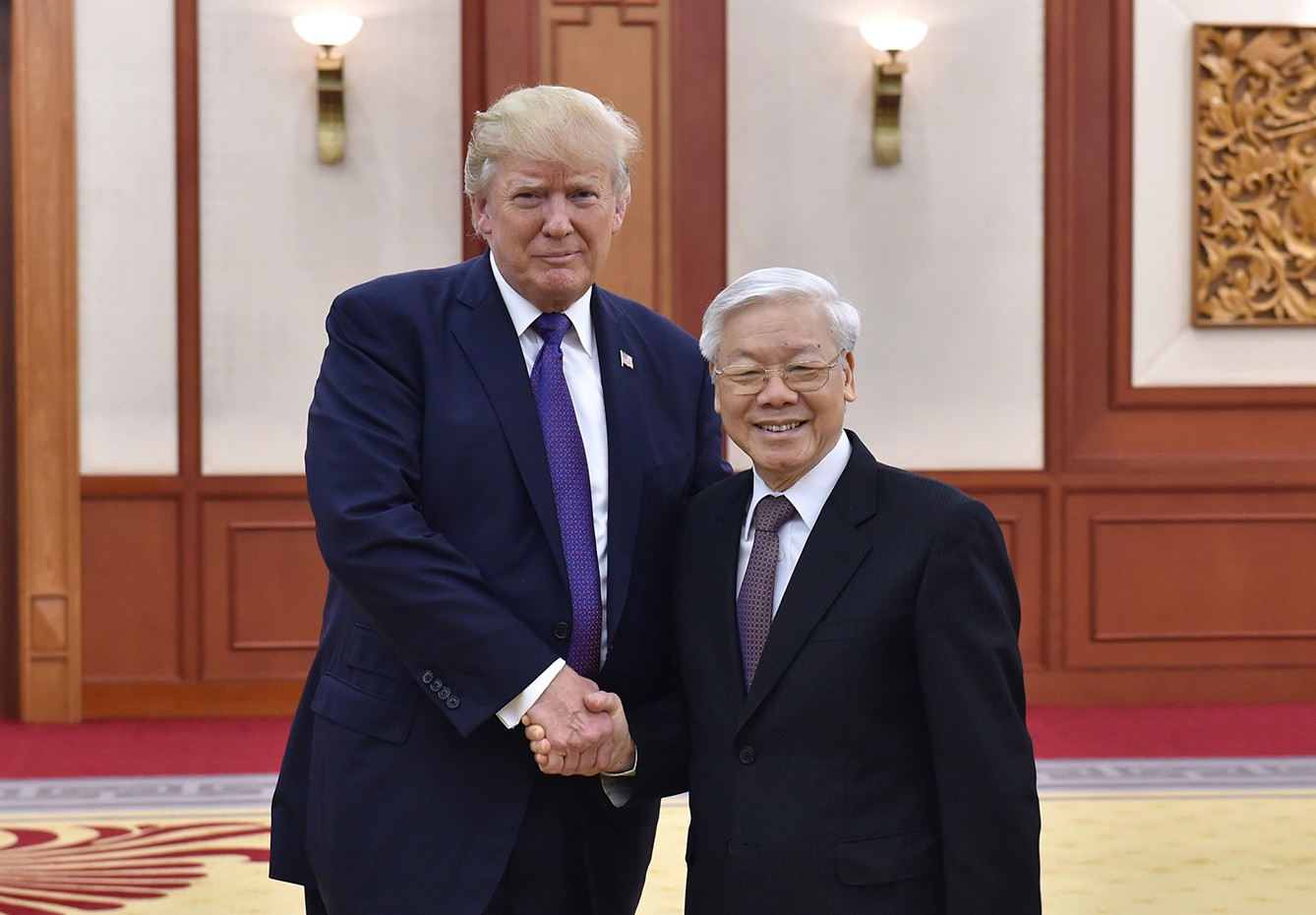 Tổng thống Donald Trump: APEC Việt Nam thành công một cách "tuyệt vời"