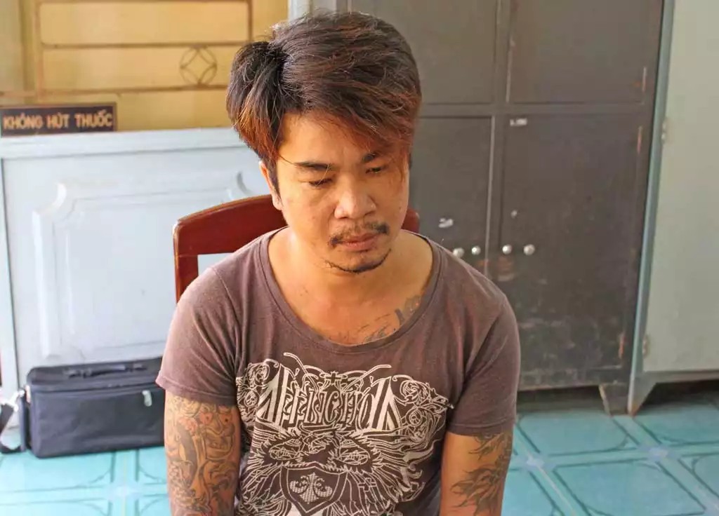 Cướp xe còn ép người viết giấy nhận nợ