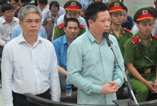 Tiền tham nhũng đi đâu?