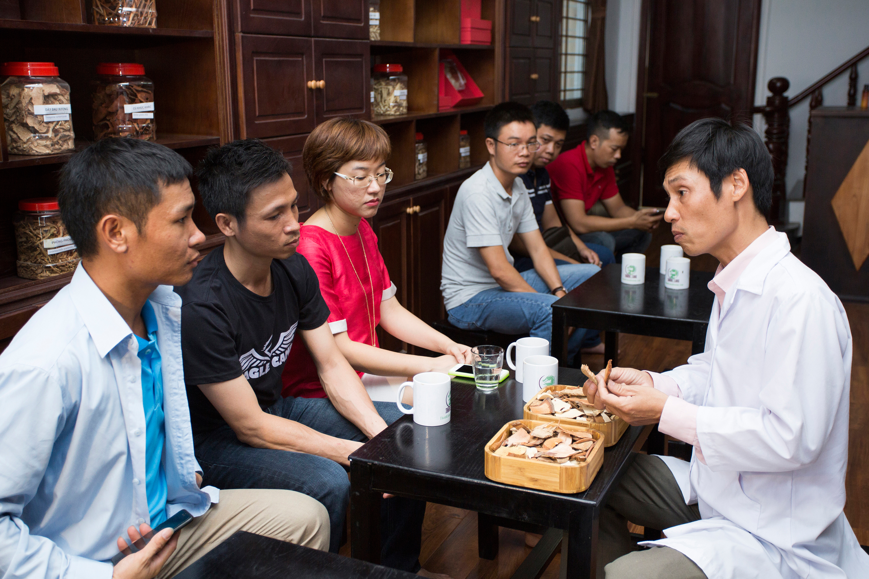 Lương y Phan Thanh Long với bài thuốc gút hiệu quả