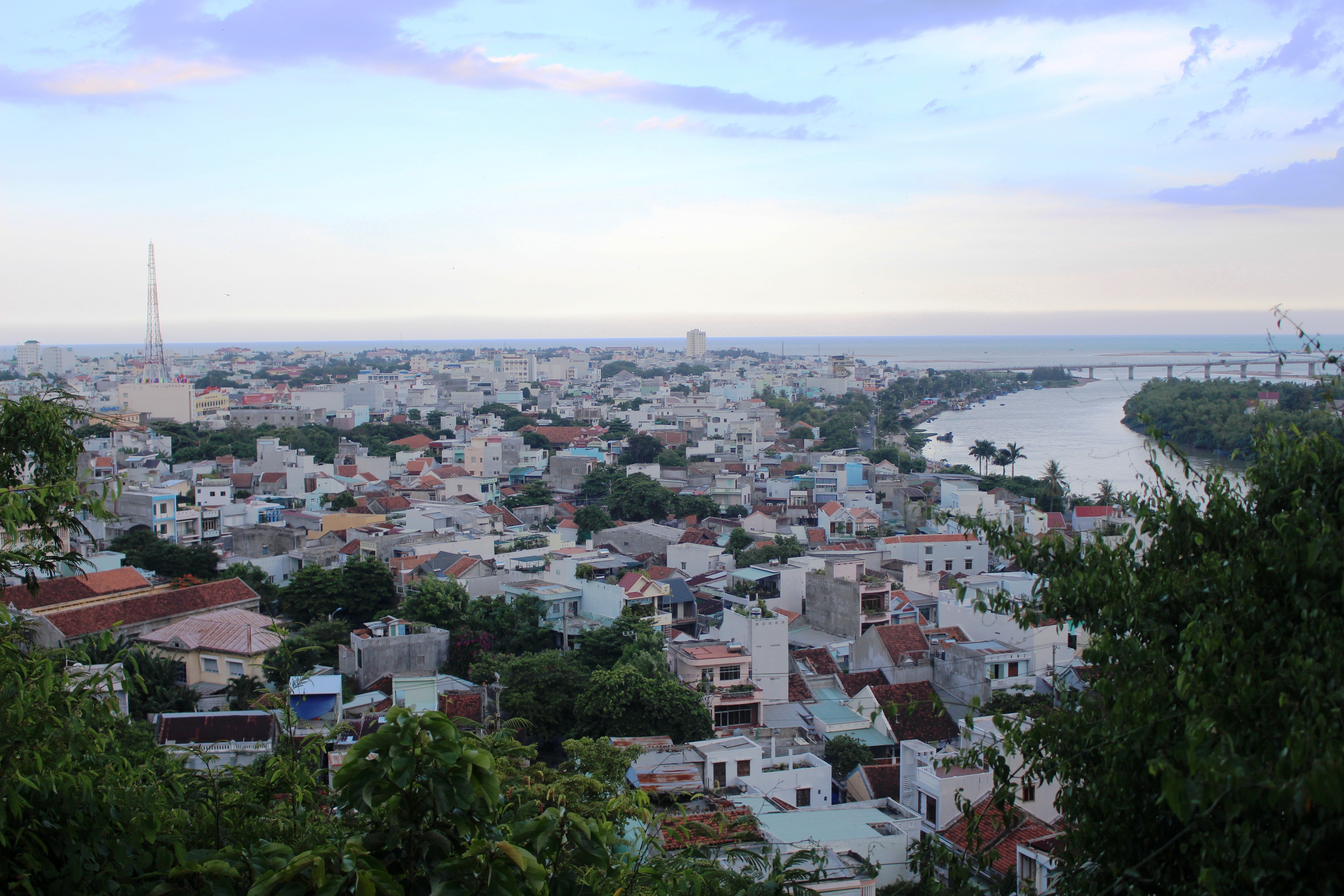 Một thành phố đã bừng lên