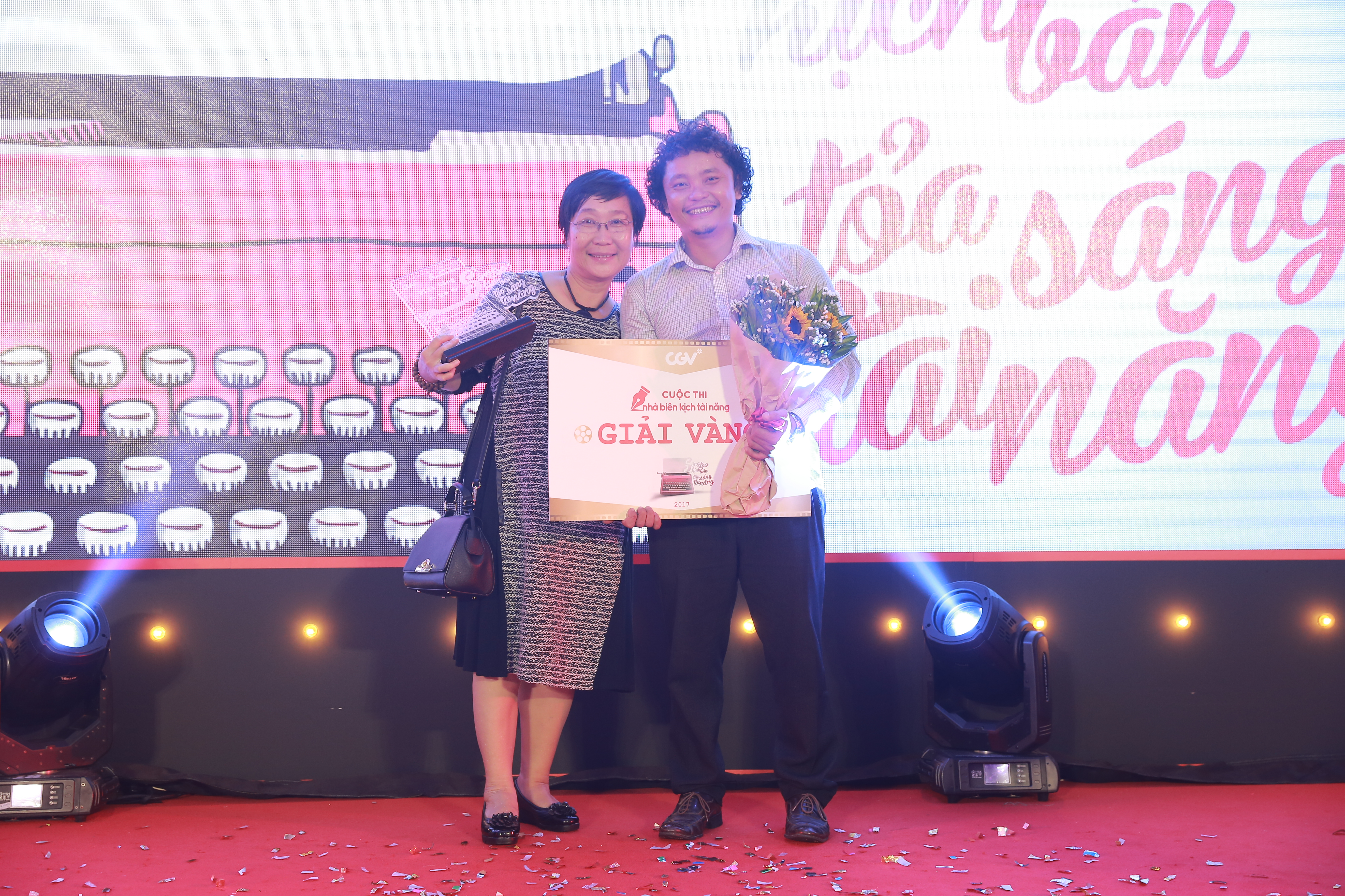 Đã tìm thấy biên kịch tài năng 2017