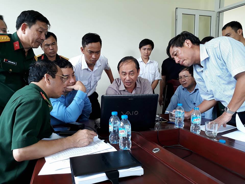 Chìm tàu 4.700 tấn, 13 thuyền viên mất tích: 1 người đã tử vong - Ảnh 8.