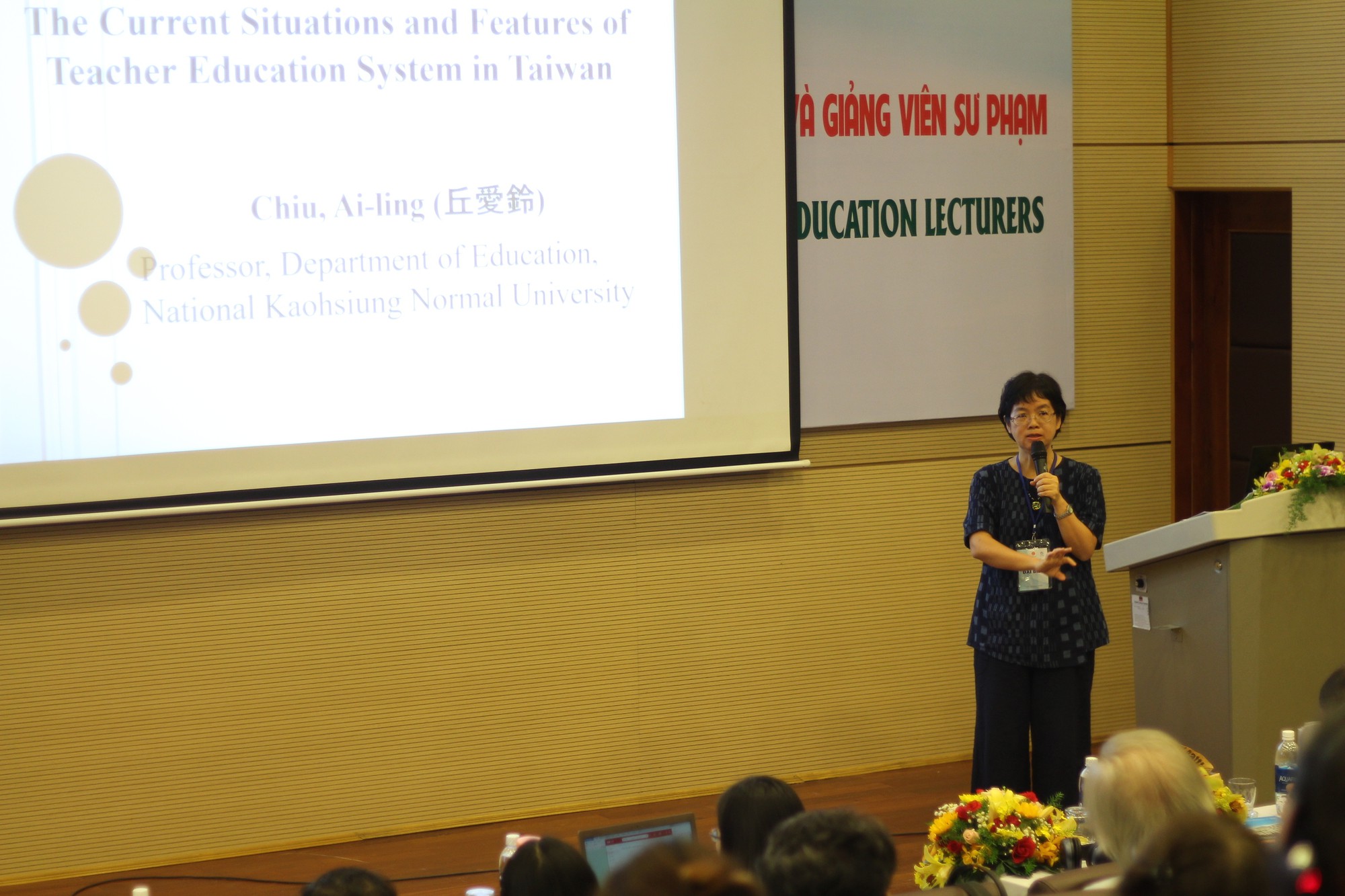 Khác ở Việt Nam, lương giáo viên Hàn Quốc cao ngất ngưởng