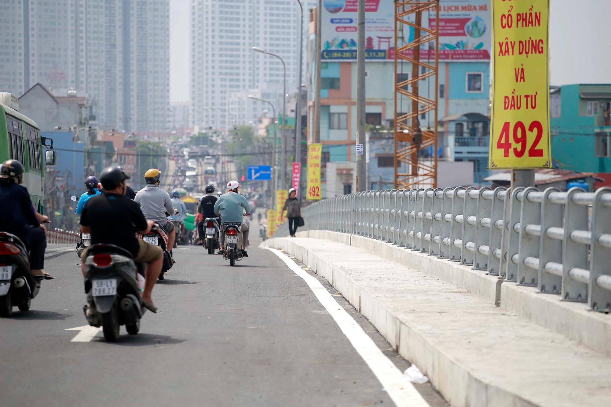 Th&ocirc;ng xe nh&aacute;nh cầu Nguyễn Tri Phương với đường V&otilde; Văn Kiệt - Ảnh 2.