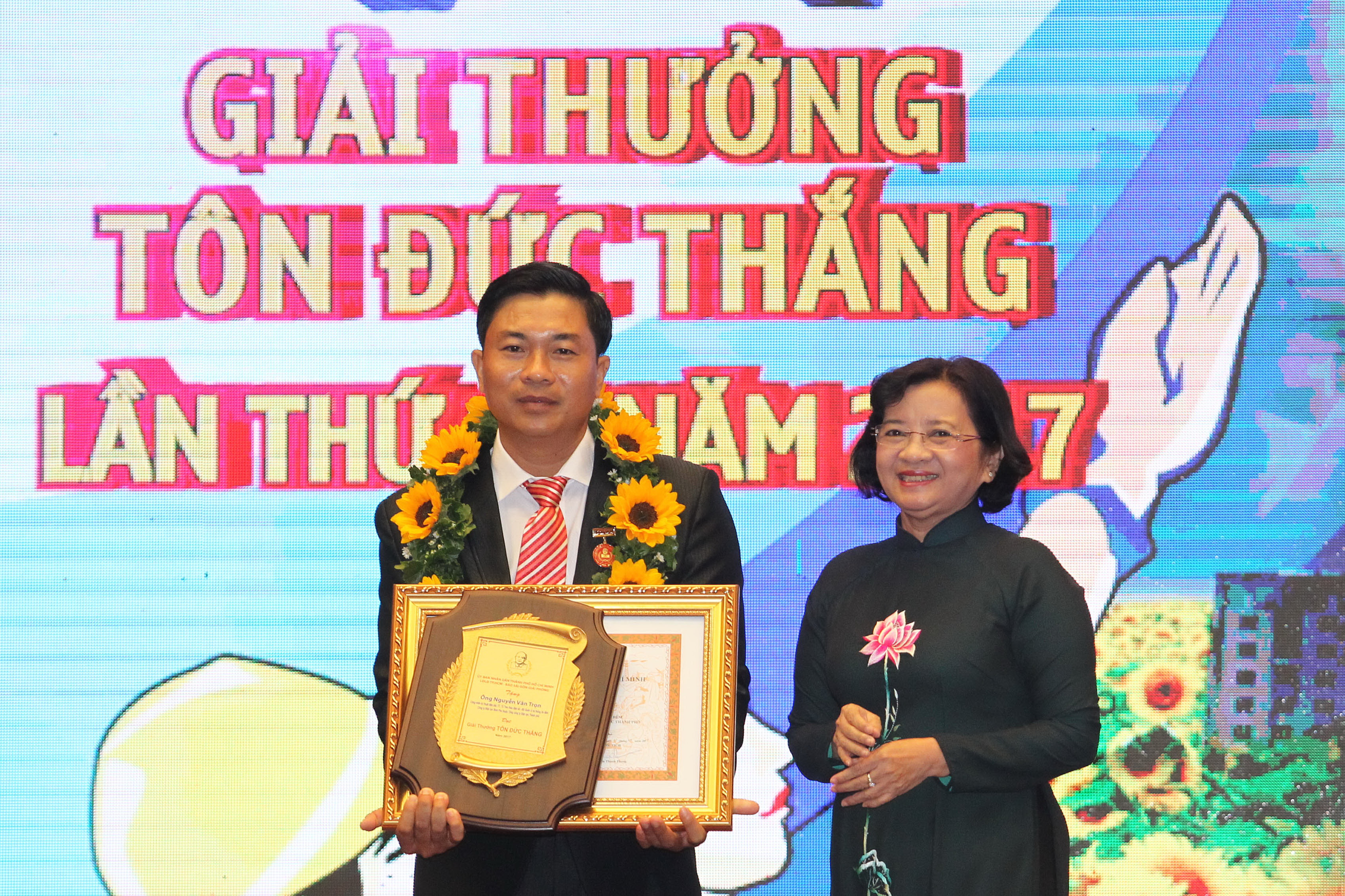 Trao giải thưởng T&ocirc;n Đức Thắng cho 10 kỹ sư, c&ocirc;ng nh&acirc;n ti&ecirc;u biểu - Ảnh 5.