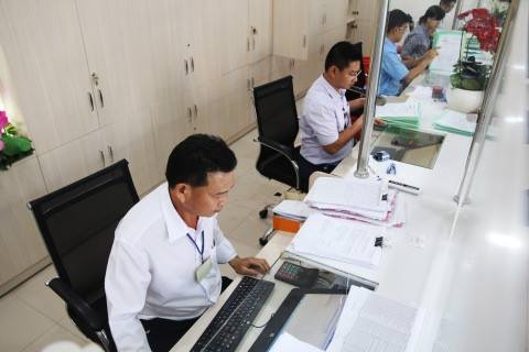 TP HCM: Kỷ luật cán bộ cố tình "ngâm" hồ sơ