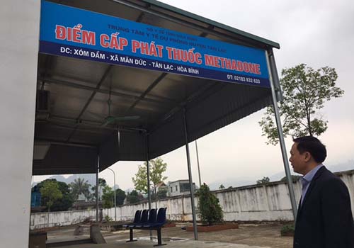 Gỡ vướng BHYT cho người nhiễm HIV