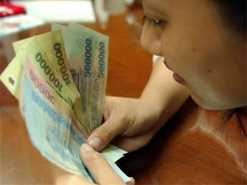 Trả thưởng sau Tết có trái quy định?