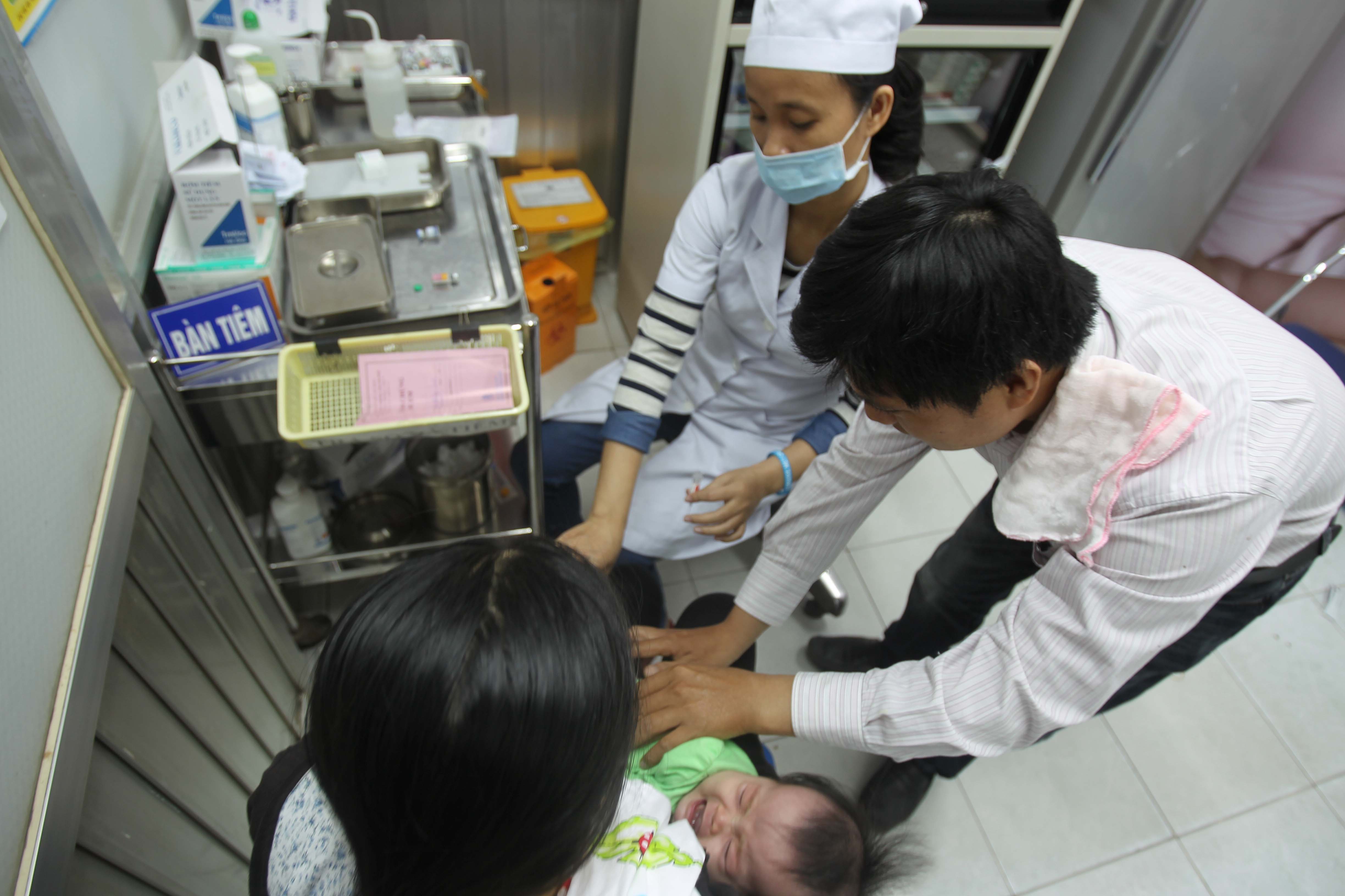Sự khác biệt giữa 2 loại vắc- xin phụ huynh cần biết