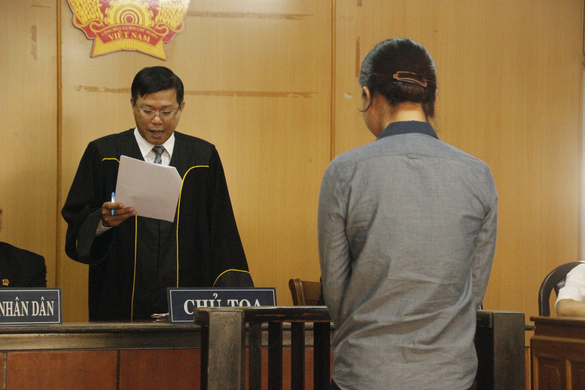 Nguyên tiếp viên hàng không thoát án tù do được áp dụng luật mới