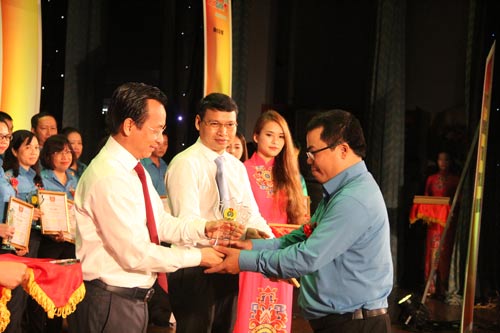 Đà Nẵng: Tôn vinh 50 thủ lĩnh Công đoàn tiêu biểu