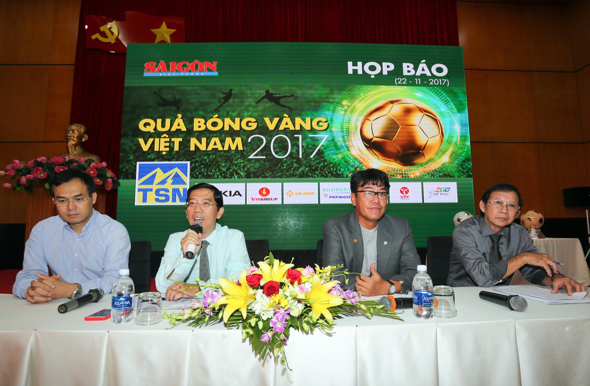 Công Phượng không có cửa đua với đàn anh ở Giải Quả bóng vàng 2017