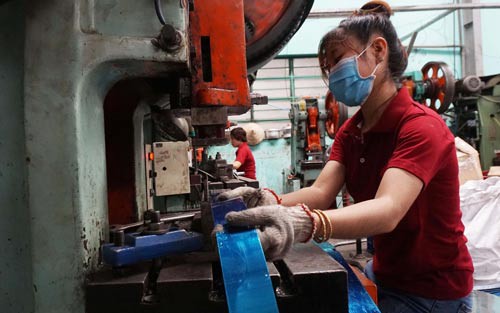 Có thể điều chỉnh lương hưu của nữ theo lộ trình