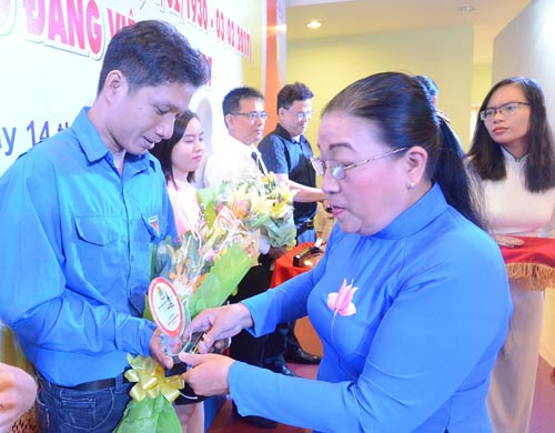 Học Bác gắn với hành động cụ thể