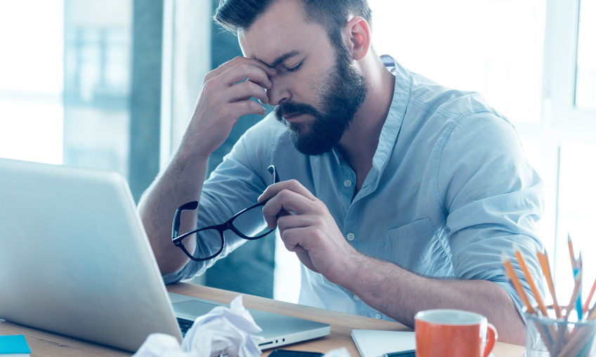 Vì sao "nâng chén tiêu sầu, càng sầu thêm"?