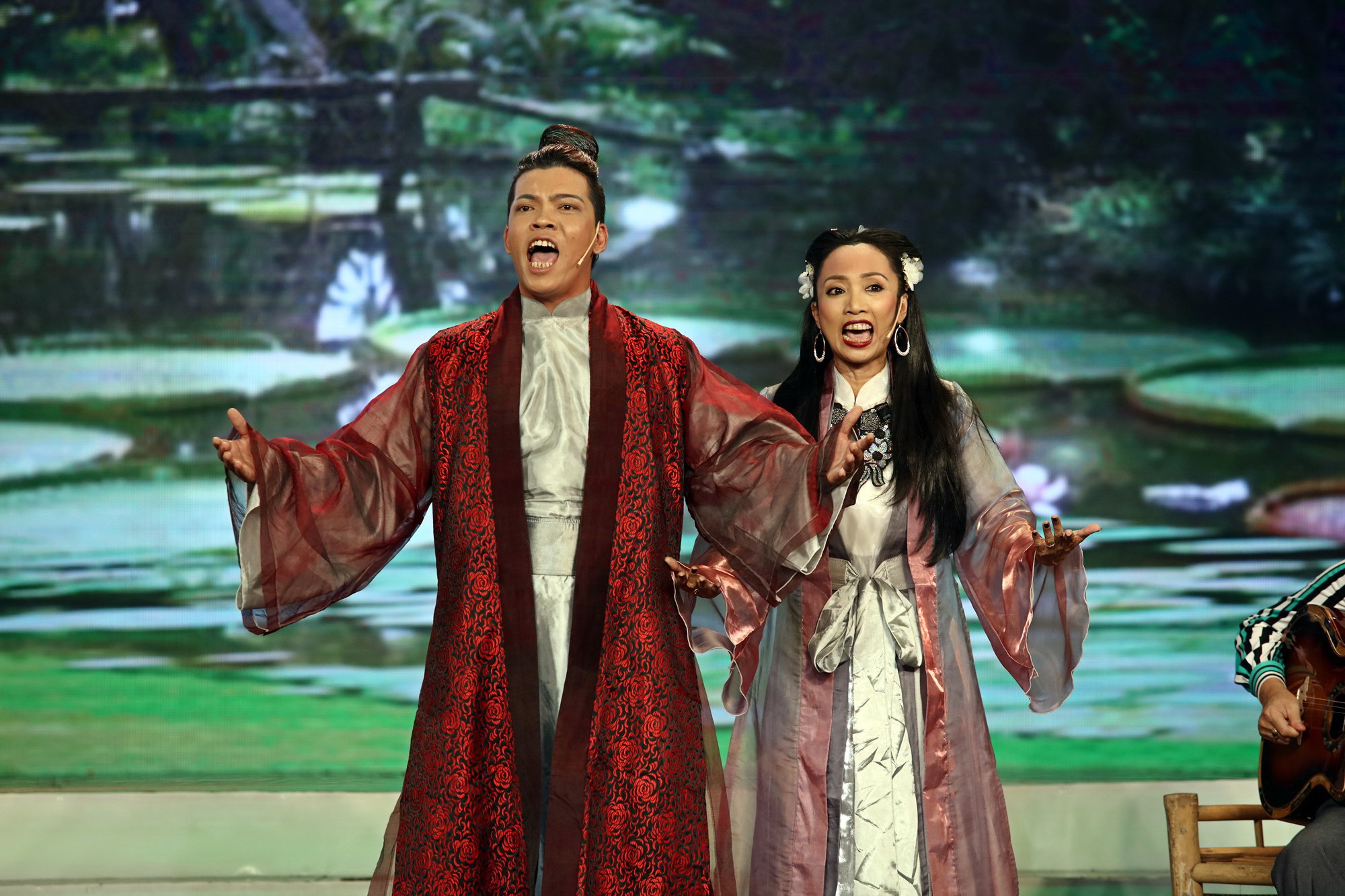 Tô Thiên Kiều - Lê Hùng